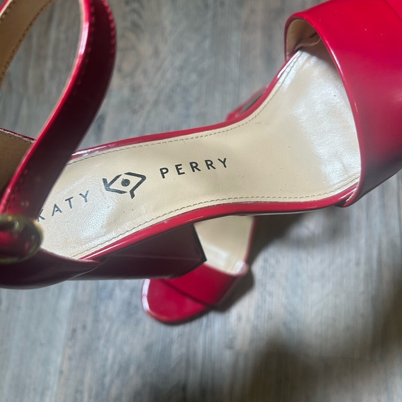 Katy Perry Collections Red Women's Heels Size: 7 - Picture 4 of 10